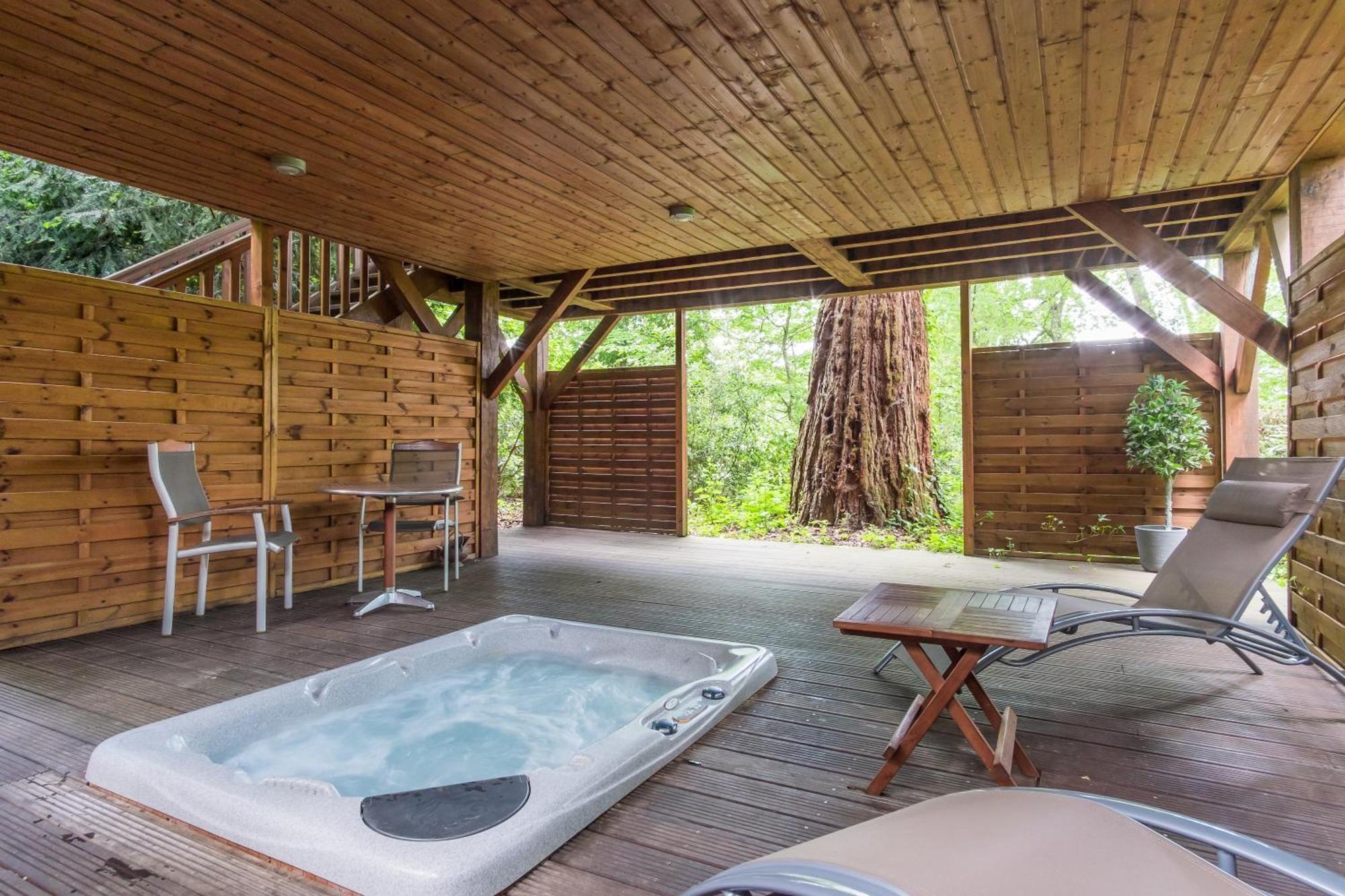 Avec Jacuzzi Privatif Du Manoir Du Parc - Adults Only Chalet *
